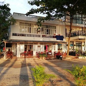 Tony Home And Restaurant
